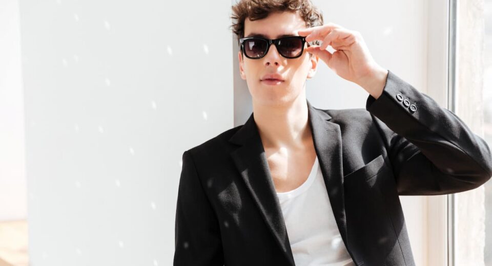 Mens Eyeglasses Fashion Trends: A Guide for UK Men