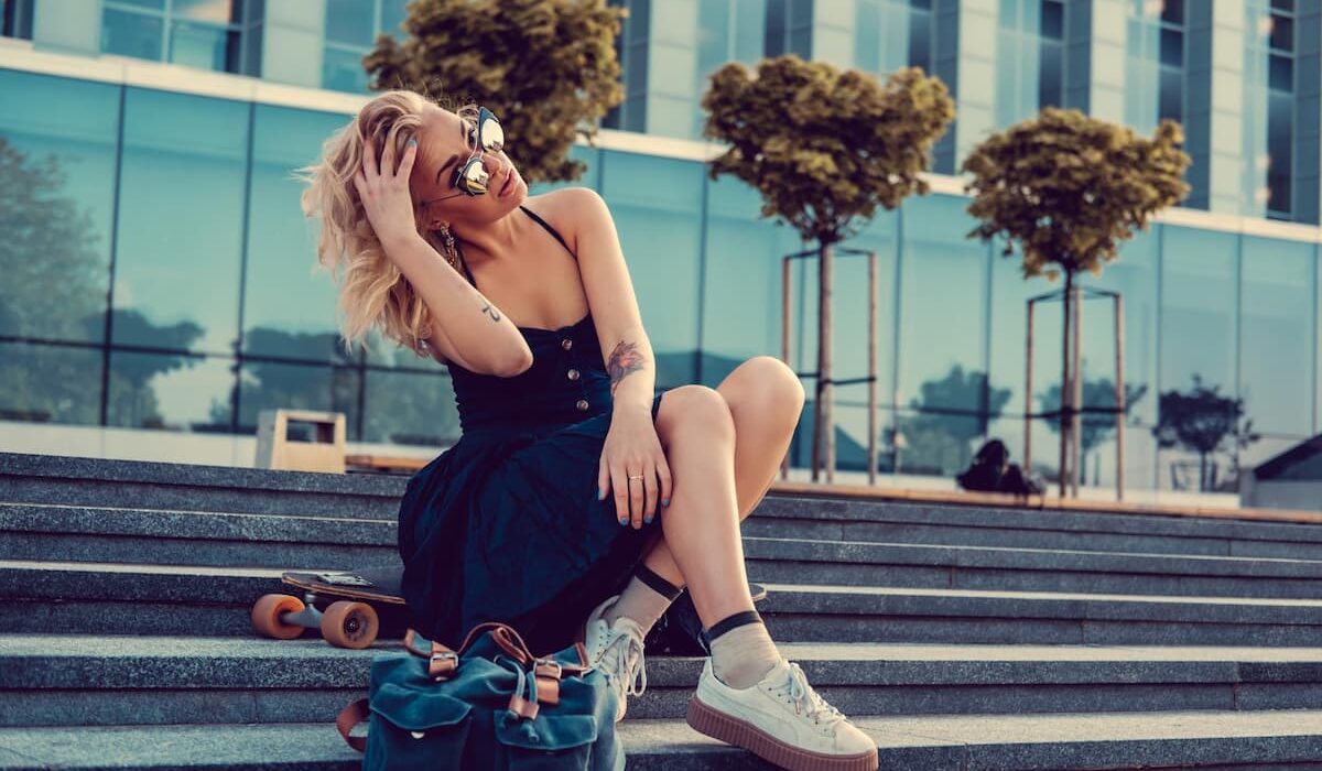 celebrity fashion street style