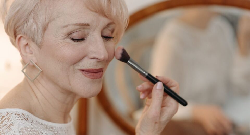 makeup tips for older women